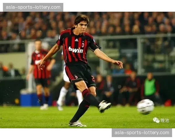 “沉默的领袖”：特写AC米兰队长在防守组织中的持续呼喊与指挥