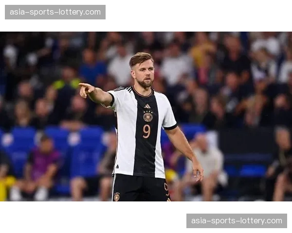 菲尔克鲁格头球制胜，多特蒙德1-0小胜巴黎保留悬念